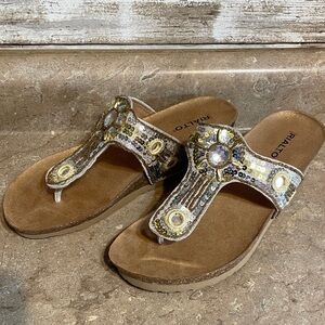 Rialto Size 8.5 Women's Sandals with Gold and Silver Accents (NWT)